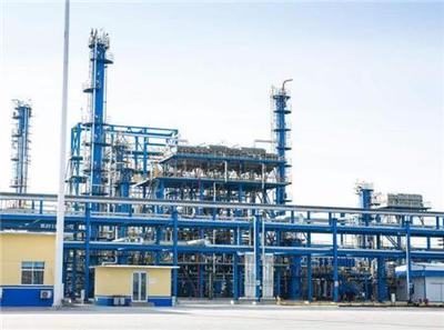 淺析石油行業安全環保監督工作與水泥車汽車銷售的關聯與協同管理