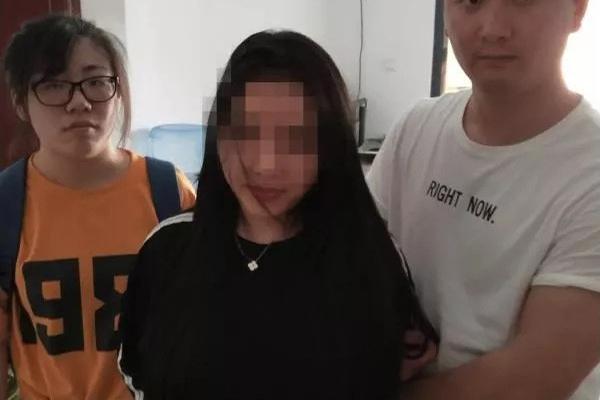 李佳琦力薦控油妝前乳