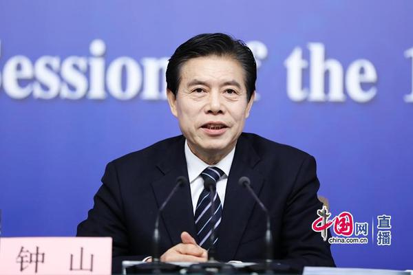 相約大潤發，汰漬與海清邀您新年把愛帶回家